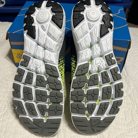 Brooks PureFlow 5 - Picture 3 of 6